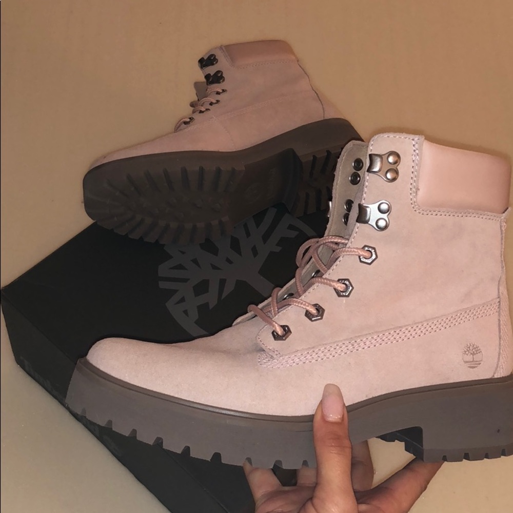 💖Pink Timberland Boots💖